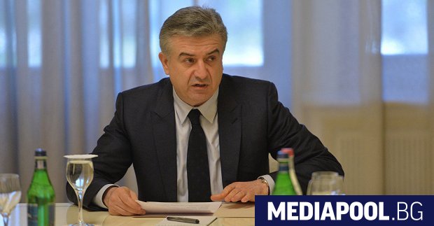 Карен Карапетян Изпълняващият длъжността министър председател на Армения Карен Карапетян предложи