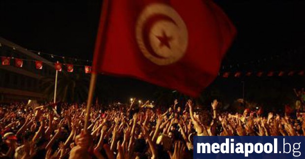 Ислямистката партия Ан Нахда Възраждане обяви победа на произведените вчера