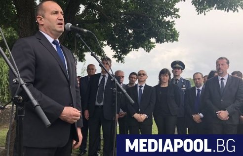 Президентът Румен Радев присъства по повод 6 ти май на възпоменателна