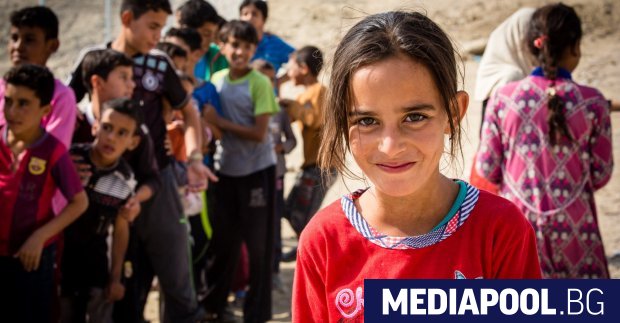 Европейският парламент призова страните членки да не задържат децата мигранти