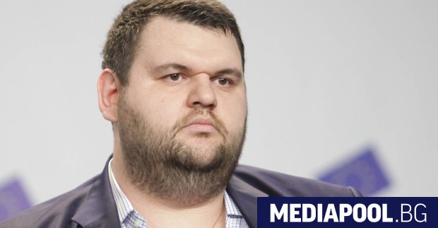Делян Пеевски Комисията за защита на конкуренцията КЗК е уведомена