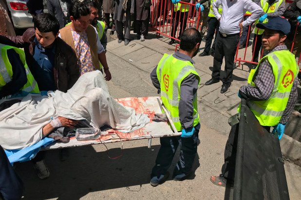 Над 60 убити при атентат в Кабул, "Ислямска държава" пое отговорност