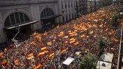 Многохилядна манифестация в Барселона подкрепи испанското единство