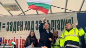 Частичен успех и удар от Брюксел за българските превозвачи