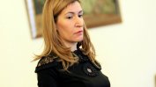 Ангелкова не вижда конфликт на интереси с Жирардели и Банско