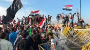 Петима убити и 350 ранени при подновените протести в Ирак