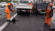 Камион се обърна и разпиля товара си на магистрала "Тракия"