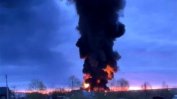 Украйна удря руски петролни бази, Русия атакува жилищни райони в Харков и Одеса
