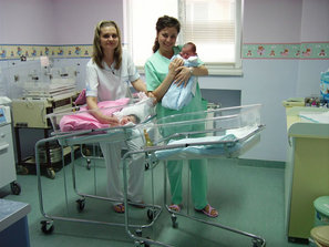 бебета, новородени, болница, деца,