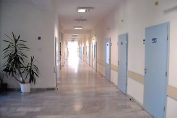 болница, линейка, лекари