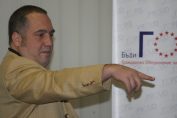Слави Бинев
