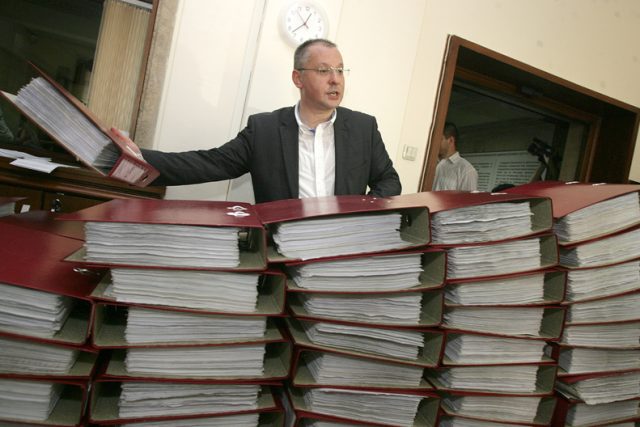 Сергей Станишев подписка за референдум