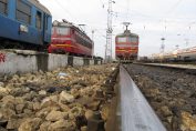 влак БДЖ железница гара Русе