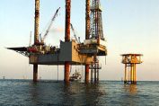 сонда търсене нефт и газ