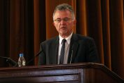 Зам.-председателят на БАН проф. Евгений Николов. Сн.: БГНЕС