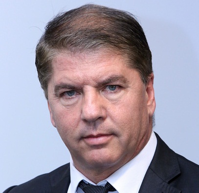Калин Тихолов