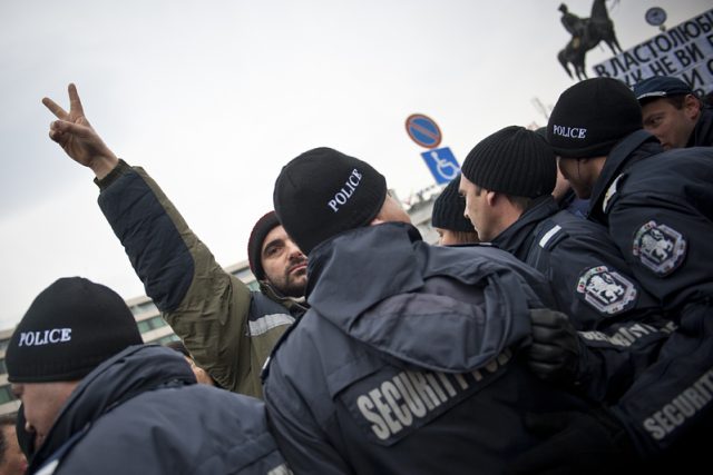 протест, НС, полицаи