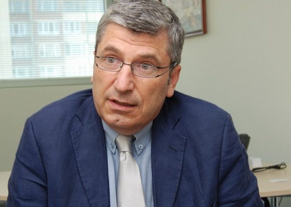 Илиян Василев