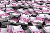 пари пачки банкноти евро