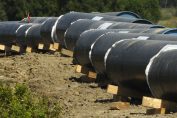 нефтопровод петролопровод тръбя