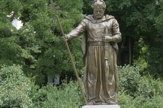 Паметник цар Самуил в София