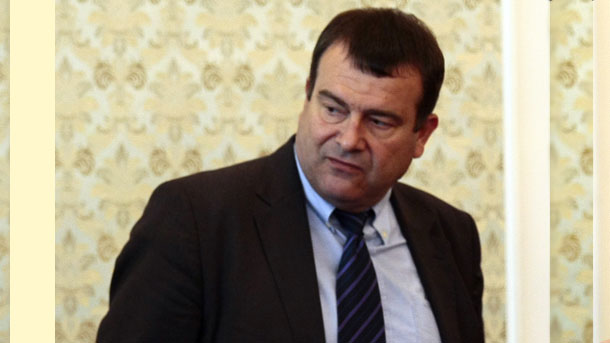 Димитър Петров подал оставка подуправител НЗОК