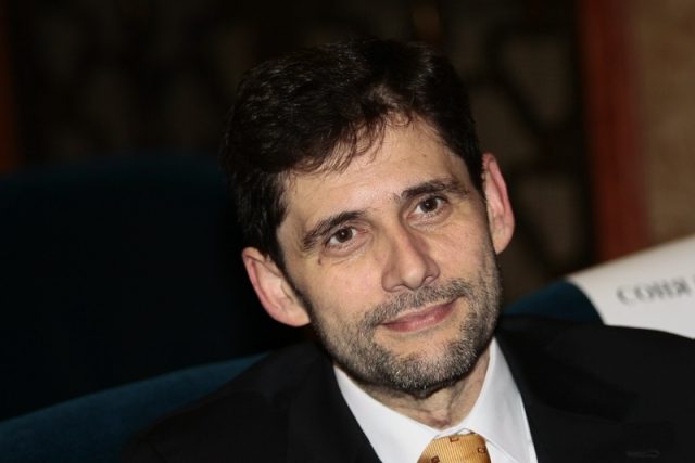 Кристиан Таков