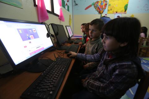 училище компютри