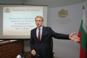 Министърът на образованието и науката проф. Николай Денков