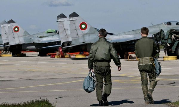 миг-29 българия ввс изтребители авиация самолети