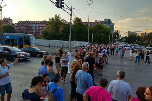 бул.България протест срещу 43-етжен небостъргач