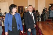 Валери Симеонов Корнелия Нинова
