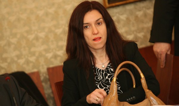 Нели Кордовска