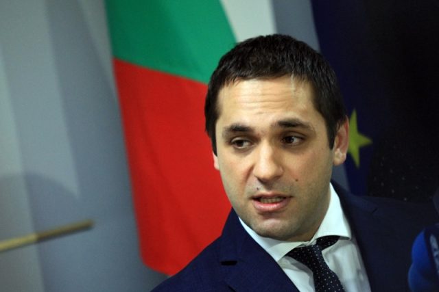 Емил Караниколов