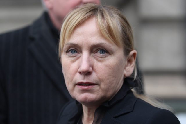 Елена Йончева