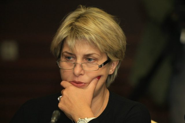 Весела Лечева