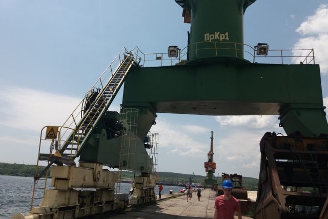 пристанище Езерово