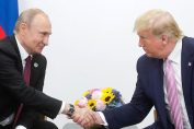 Путин и Тръмп в Осака