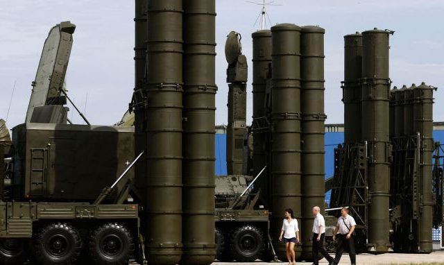 зенитно-ракетни комплекси с-400