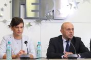Даниела Дариткова Томислав Дончев