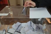 избори, бюлетина, урна, секция, бюлетини