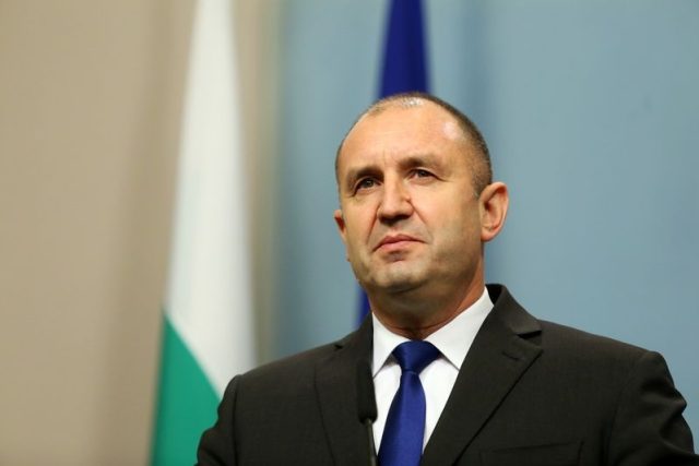 Румен Радев