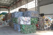 рециклиране отпадъци сортиране боклук