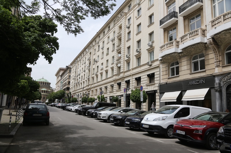 5 лева на час. Паркирането в София може да поскъпне драстично