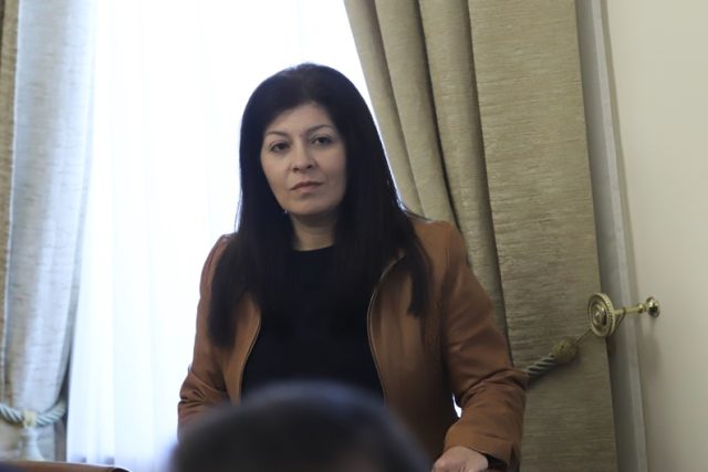 Севделина Арнаудова