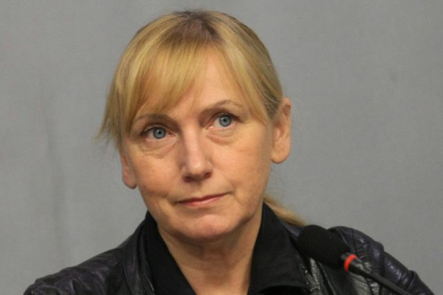 Елена Йончева