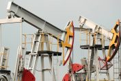 петрол нефт сонда добив проучване