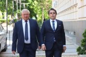 Кирил Ананиев, Асен Василев