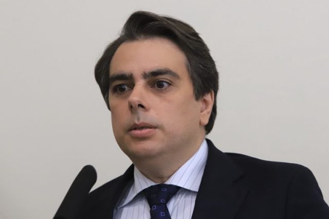 Асен Василев