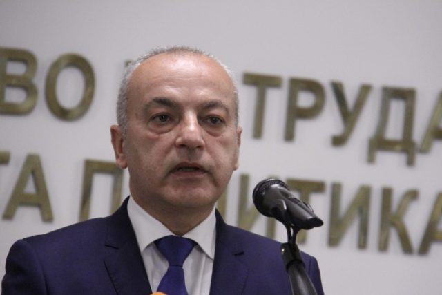 Гълъб Донев